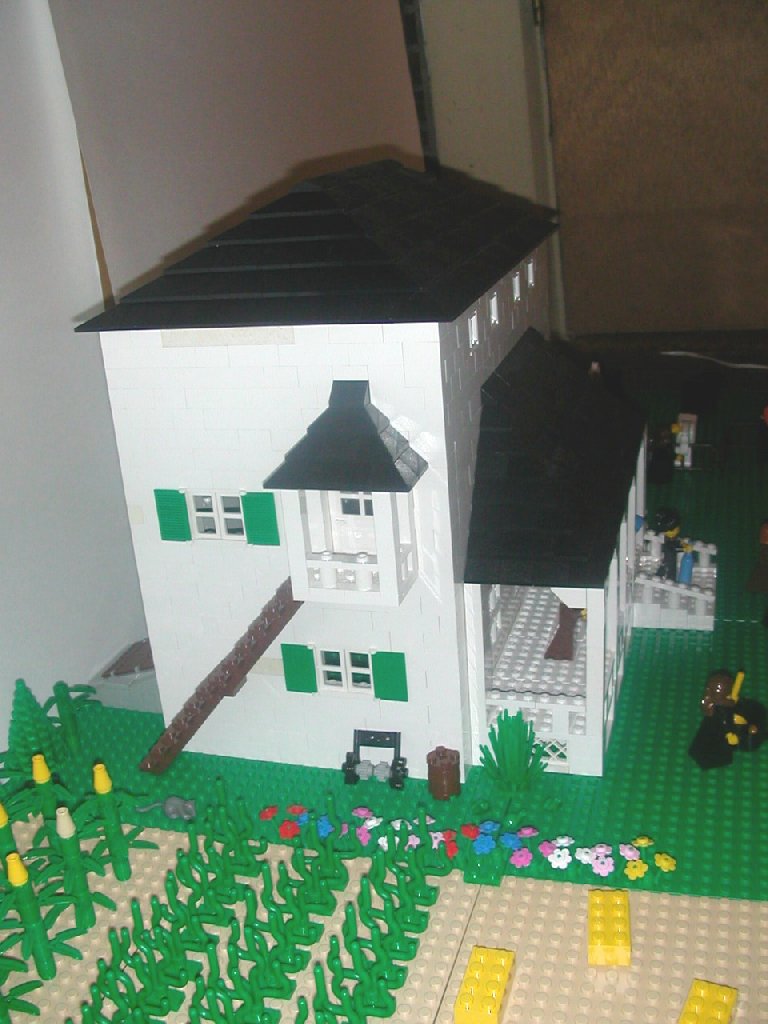 house-rside.jpg