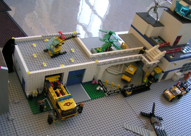 airport_-_middle_front.jpg