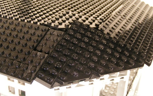 front_roof_corner2.jpg