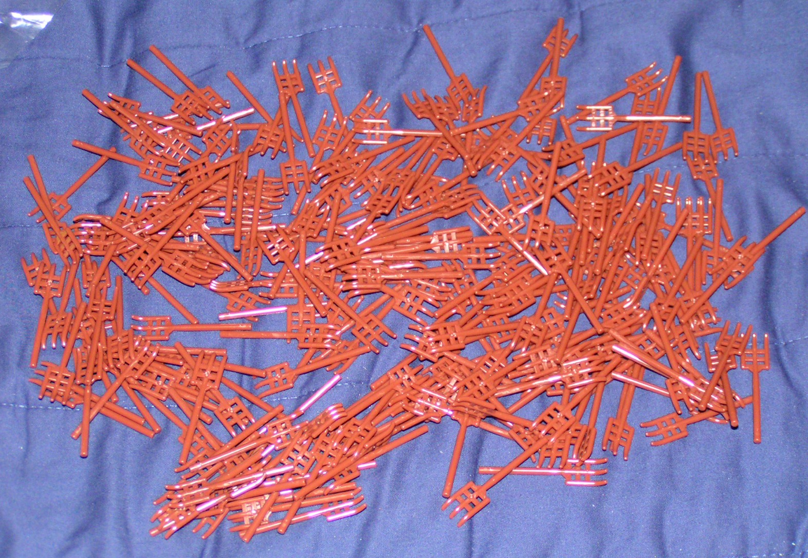 pile_of_pitchforks.jpg