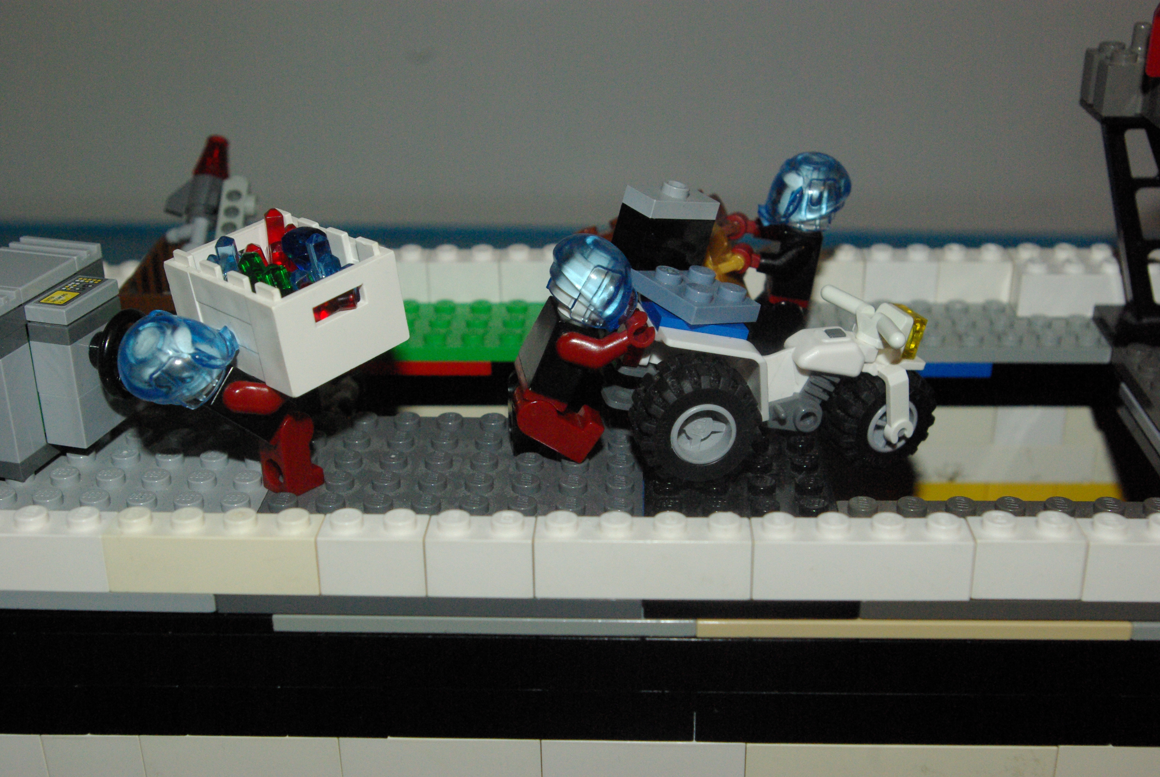 lego_pictures_7.21.2011_004.jpg