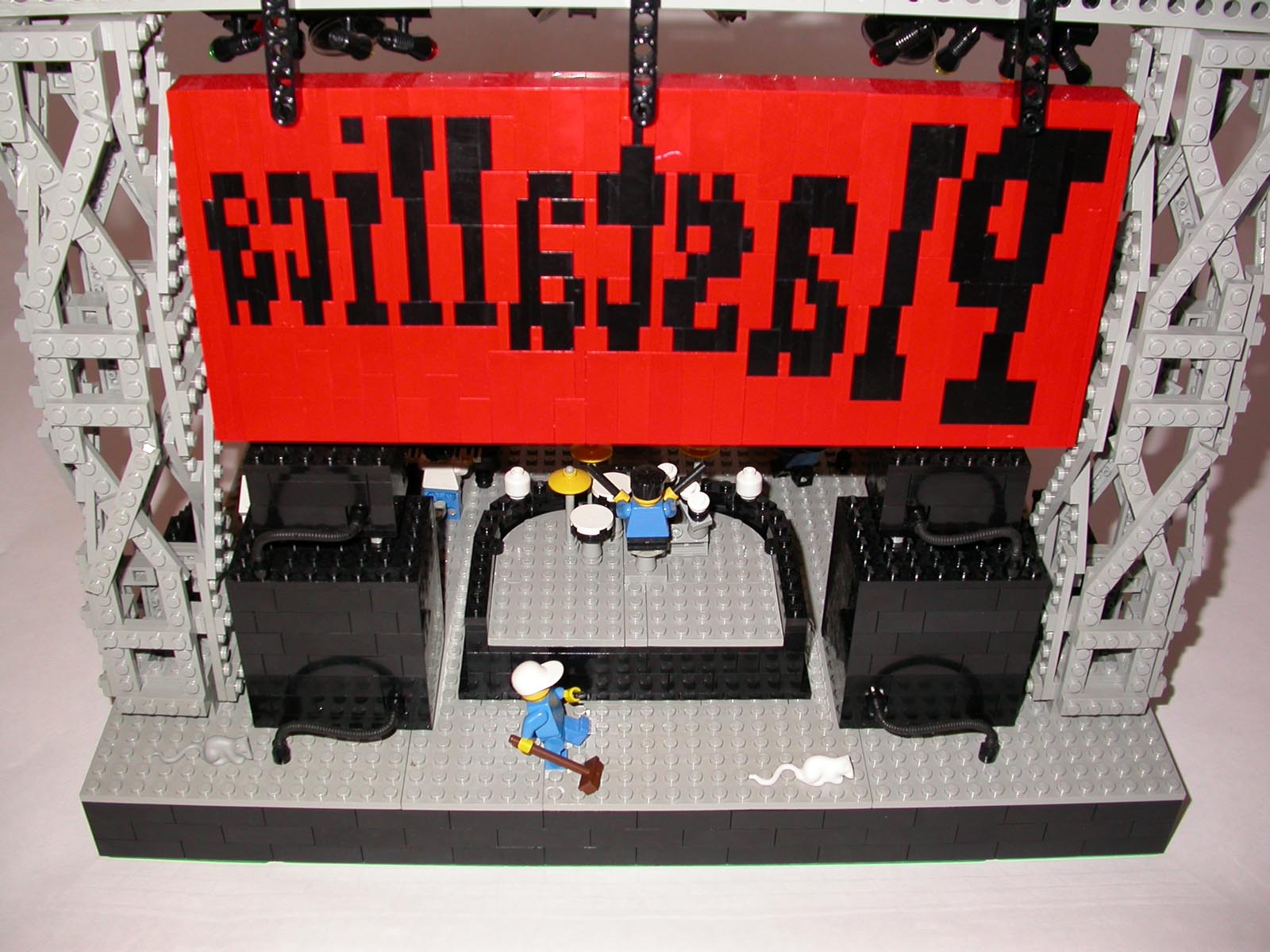 lego-plastallica-05.jpg