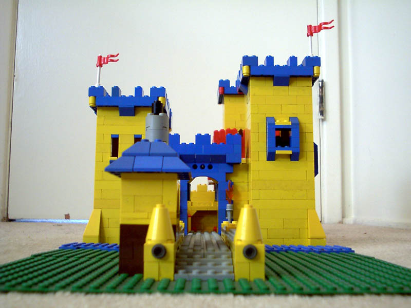 castle-01.jpg