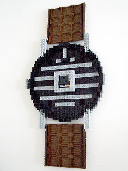 lego-wall-clock-watch-07.jpg