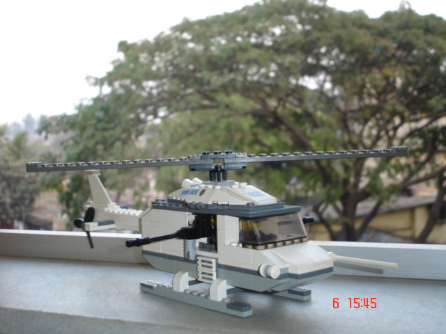 lego_world_s.w.a.t_chopper.jpg