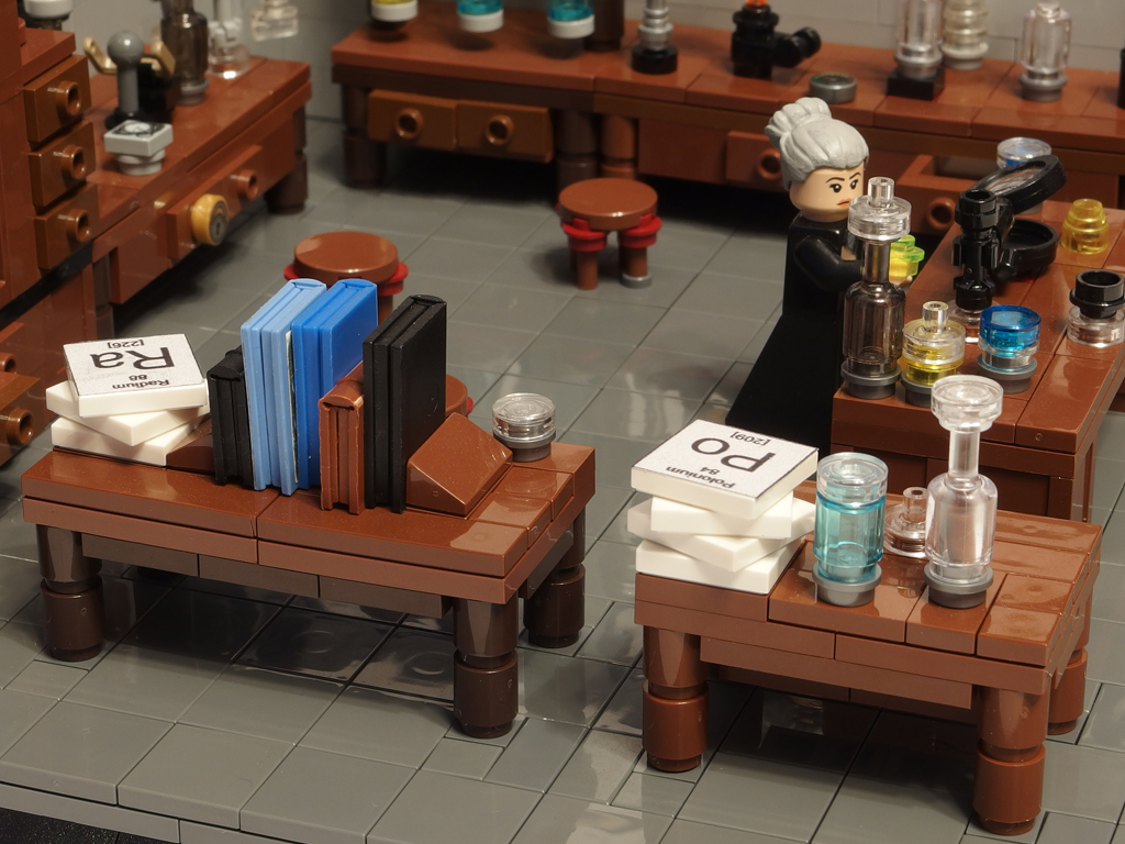 laboratory-of-maria-sklodowska-curie_07_please_vote.jpg