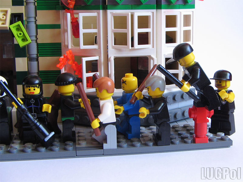 riots_28.jpg