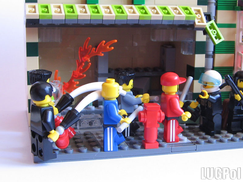 riots_29.jpg