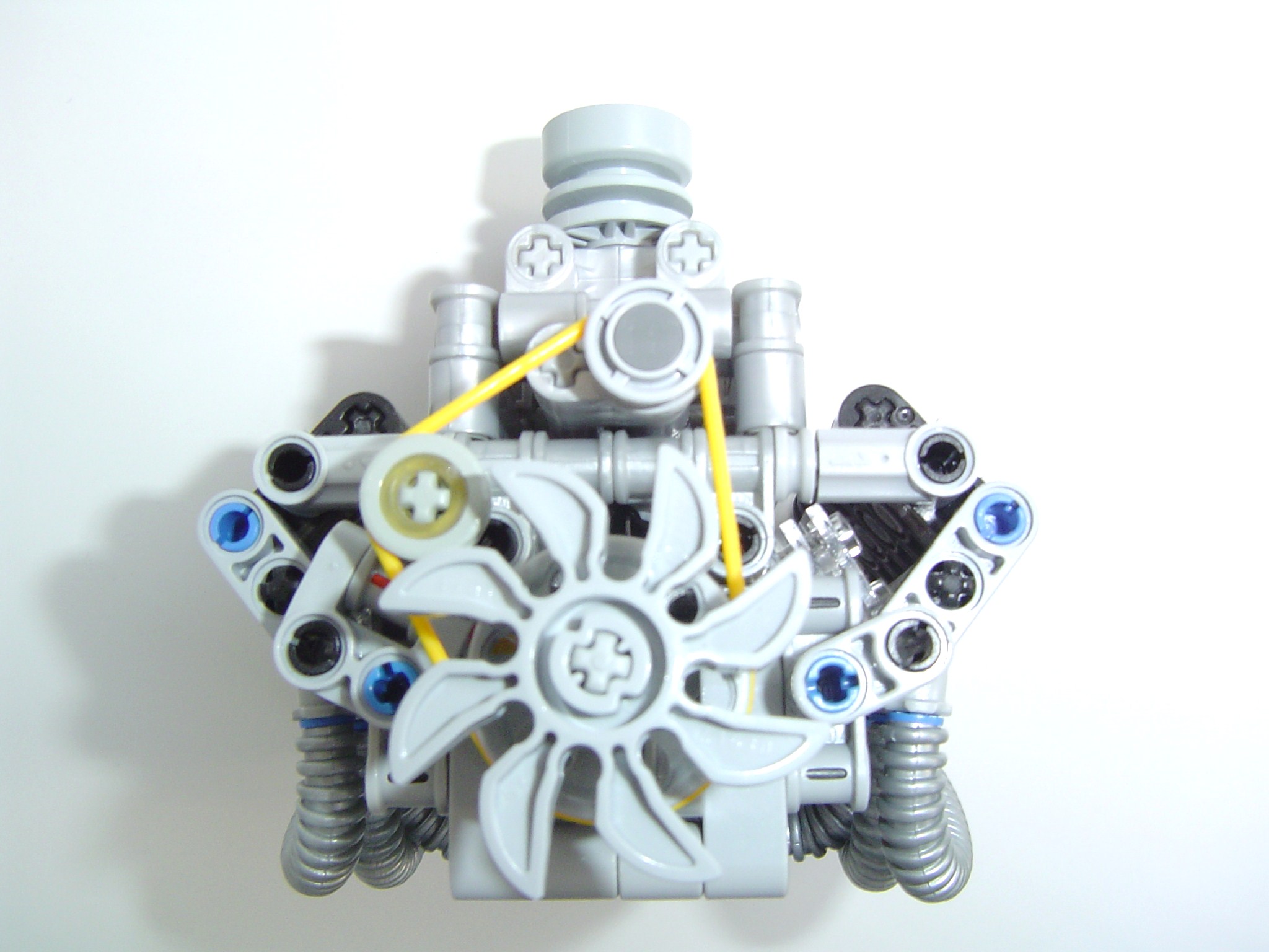 v8205.jpg