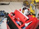 crane_truck_motorized_01.jpg