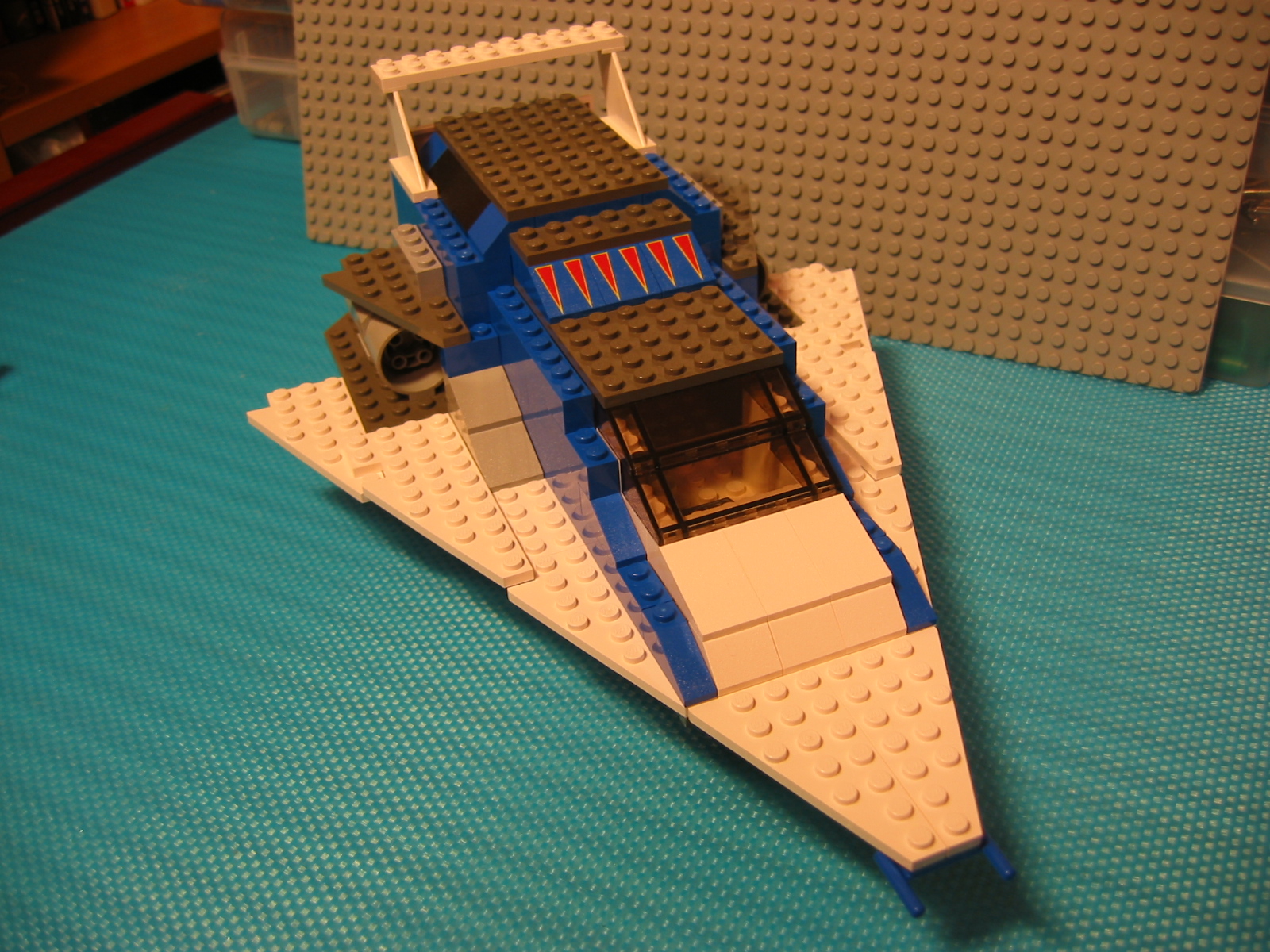 spaceship2006.jpg