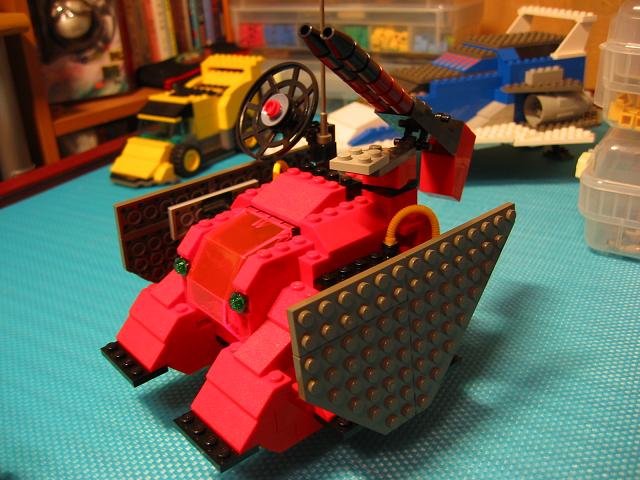 minitank002.jpg