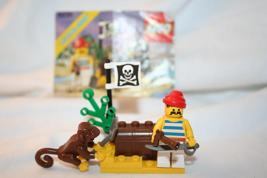 pirate1.jpg