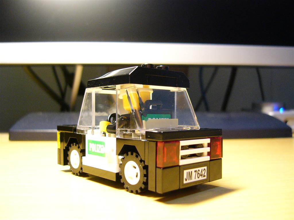 polizeicar004.jpg