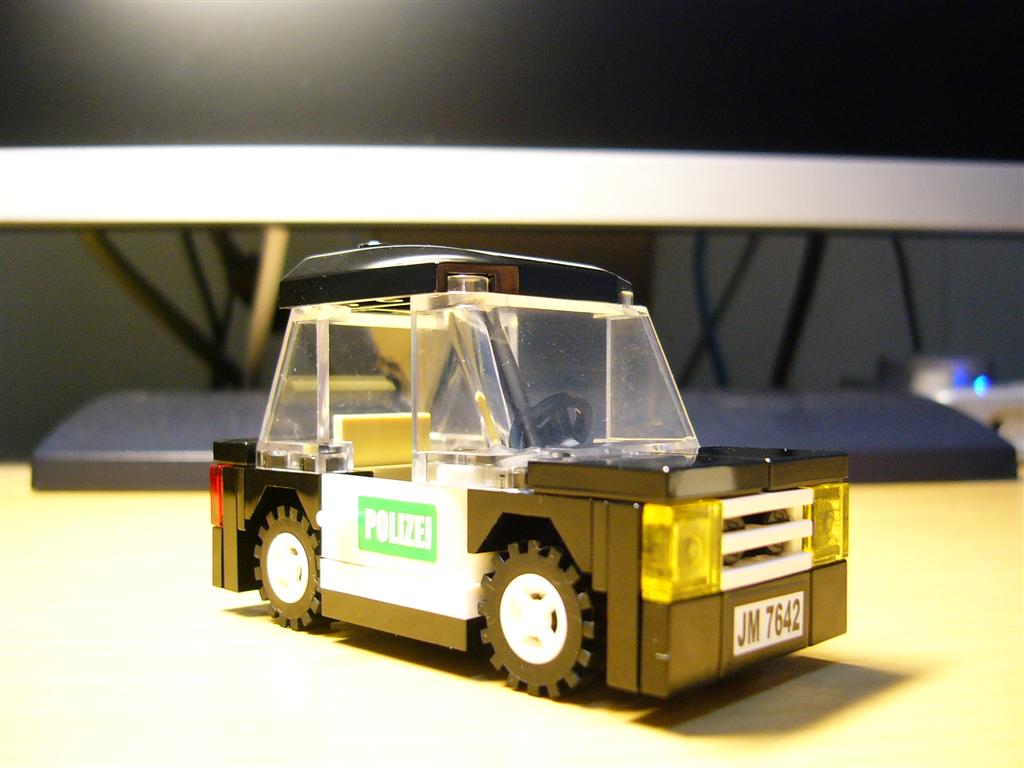 polizeicar008.jpg