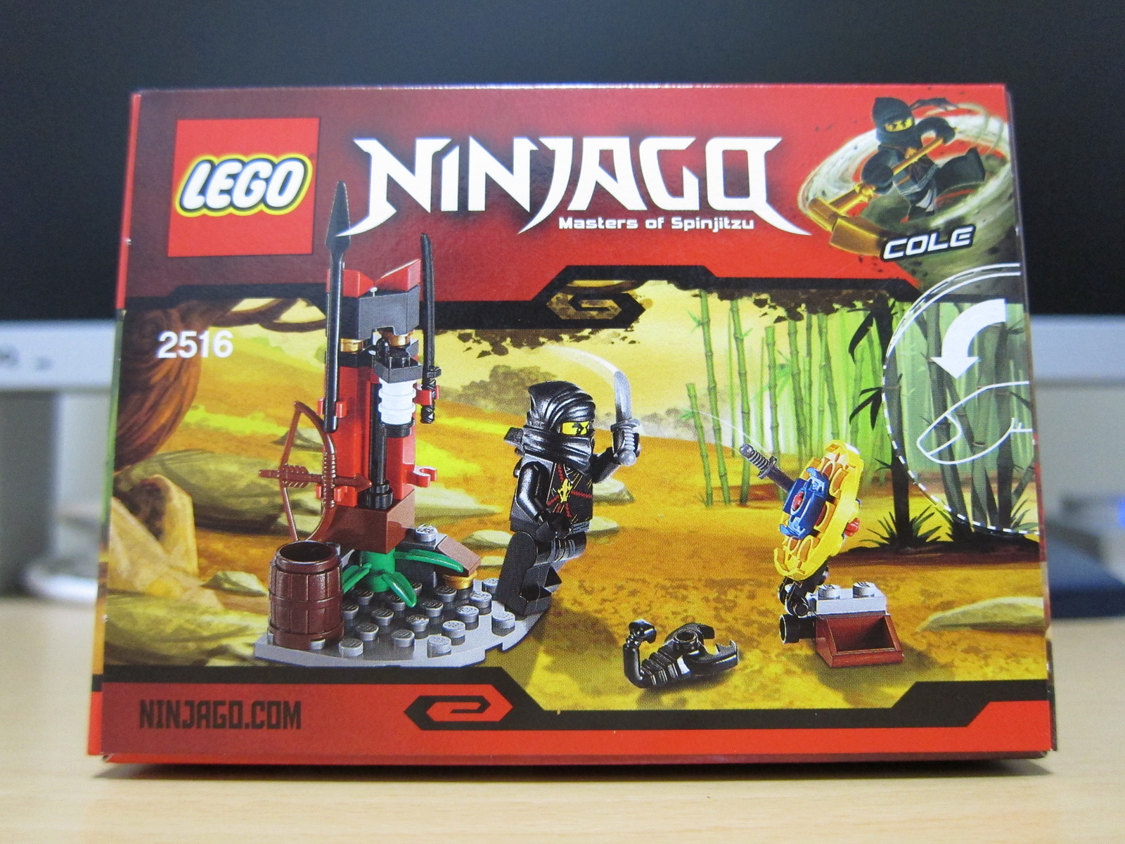 2516002.jpg