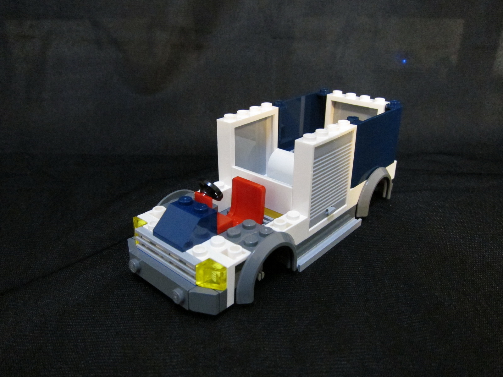 3661pre029.jpg