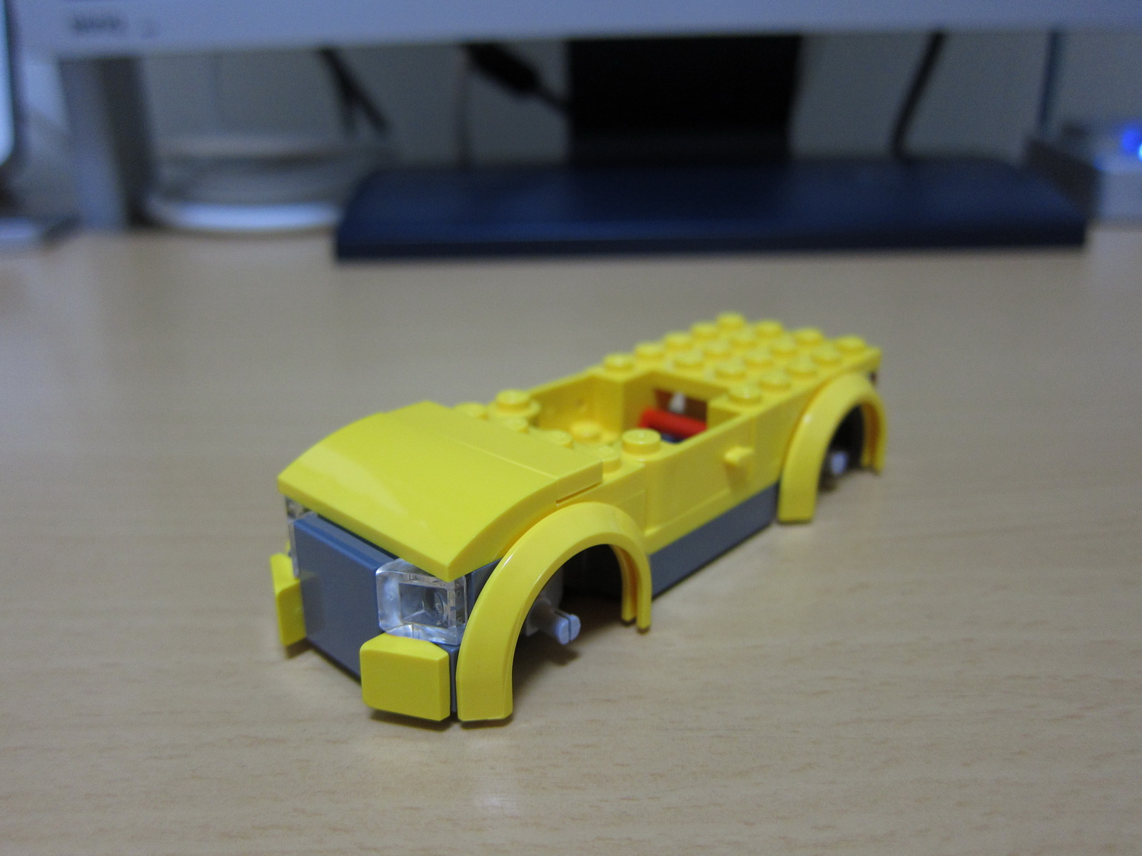 8404pre10.jpg