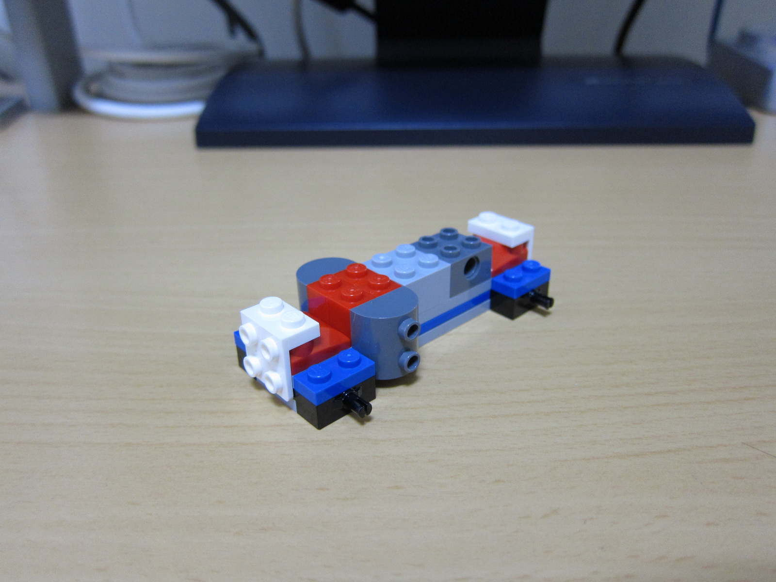 8404pre25.jpg