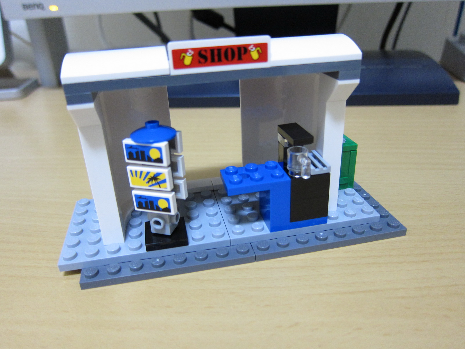 8404pre75.jpg