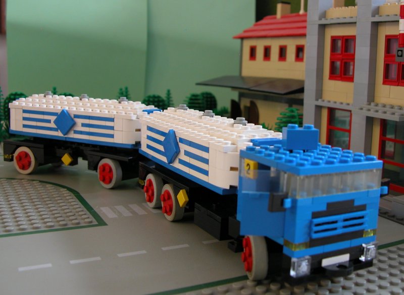 tr002.jpg