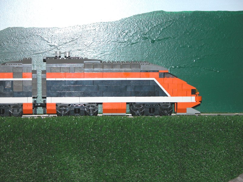 tgv008.jpg