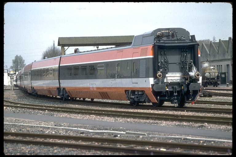 tgv015.jpg