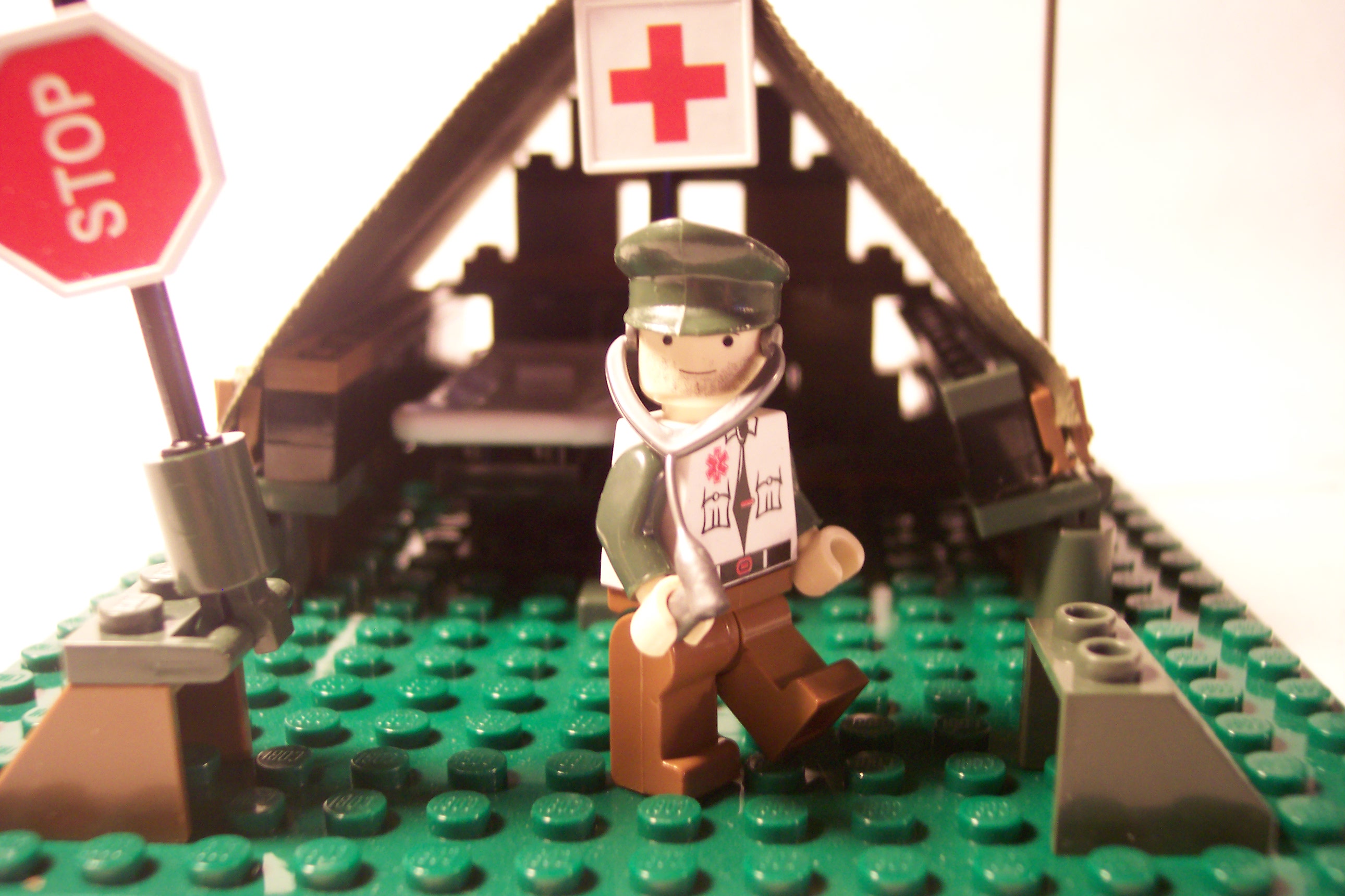 field_hospital_with_doc.jpg