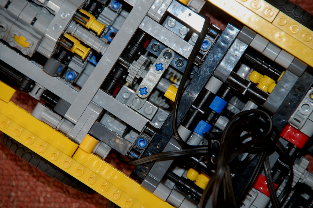 top_motor_view.jpg