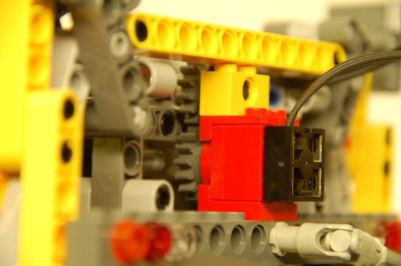 micromotor_rear_view.jpg