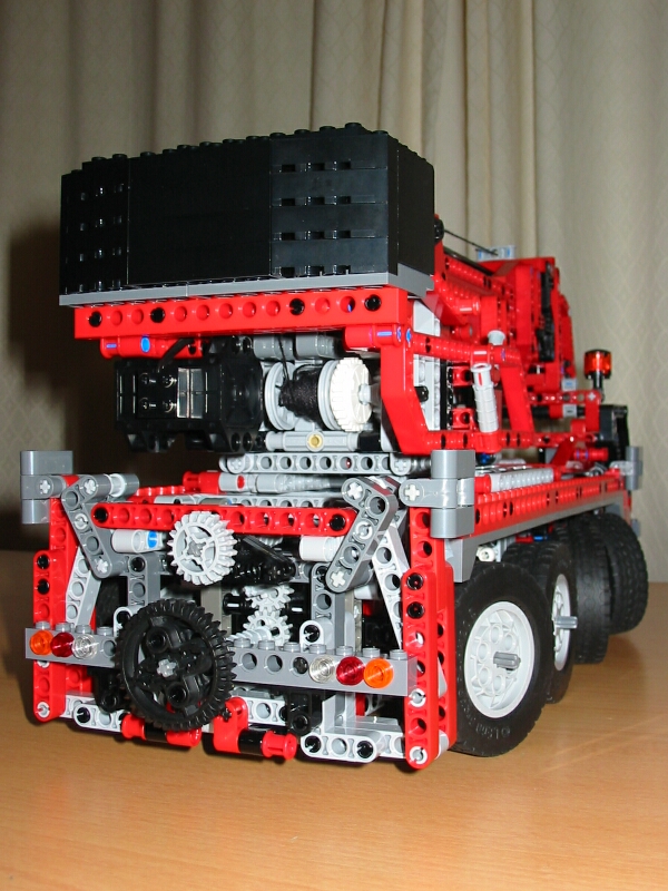 red-8421-rear.jpg