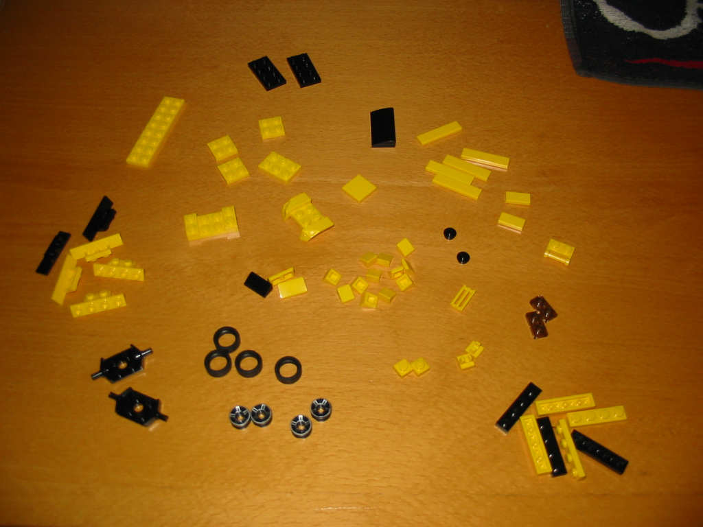 mini-racers-supra-esq-parts.png