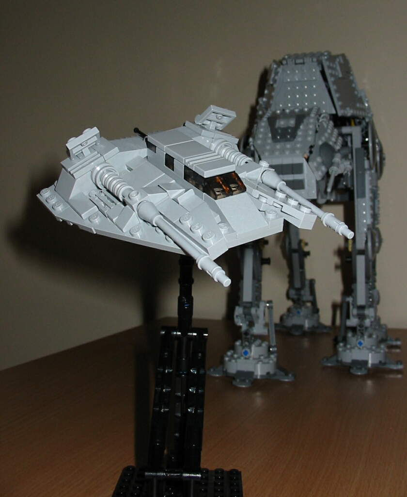 amended-snowspeeder-.jpg
