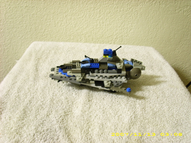 legos_and_crap_009.jpg