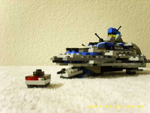legos_and_crap_017.jpg