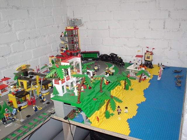hotel-13-overview-old.jpg