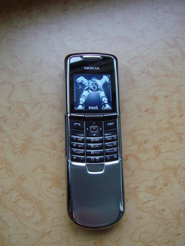nokia-8800-06.jpg