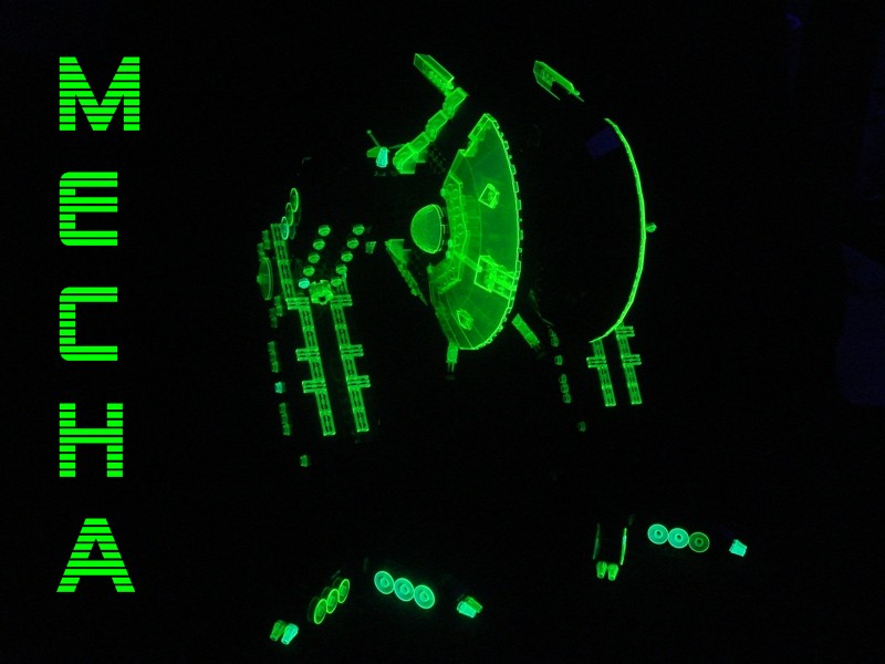 00_dan_demmler_neon-shifter_mecha_.jpg