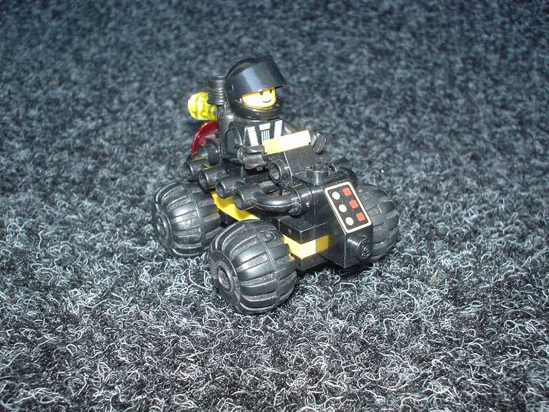 xblacktron2.jpg