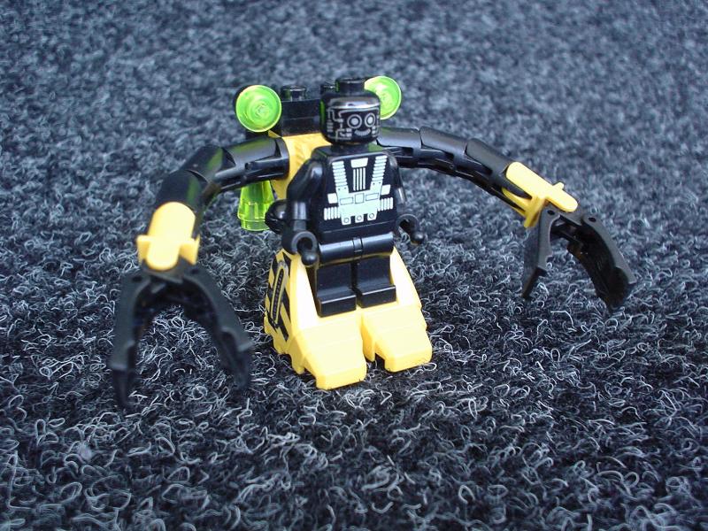 xlittlemecha.jpg