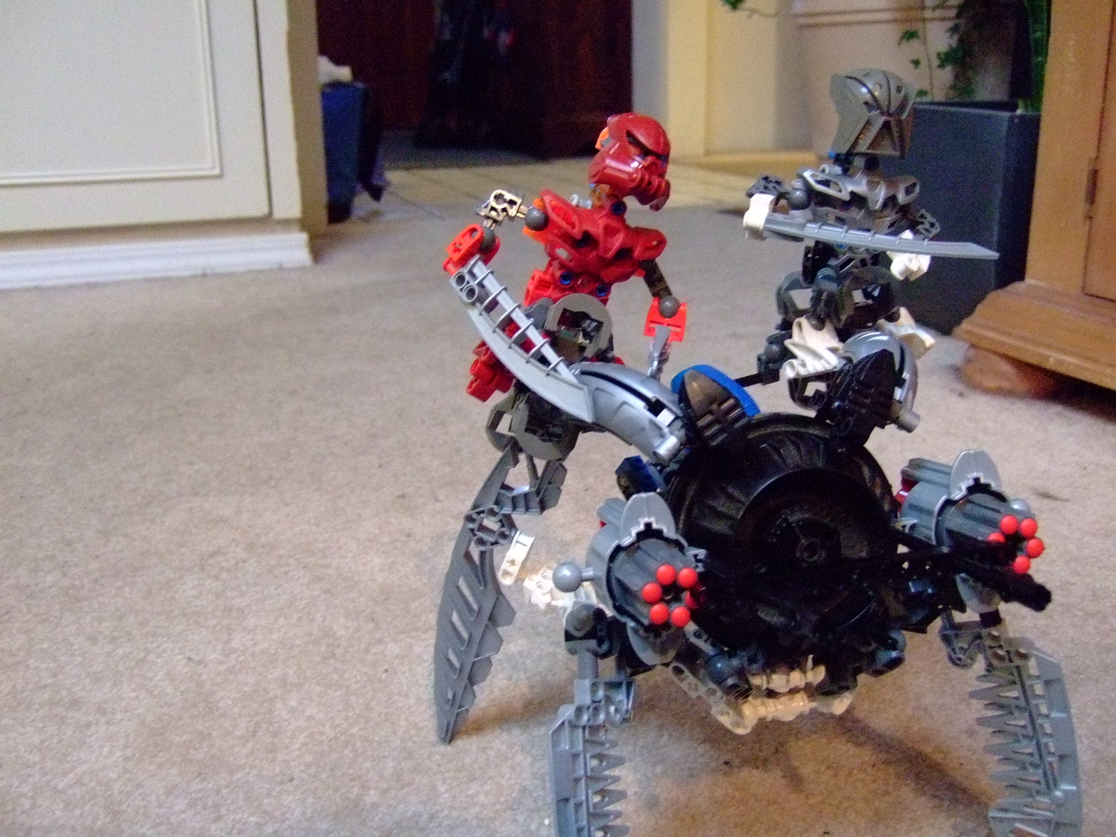 matoran_battle_machine_008.jpg