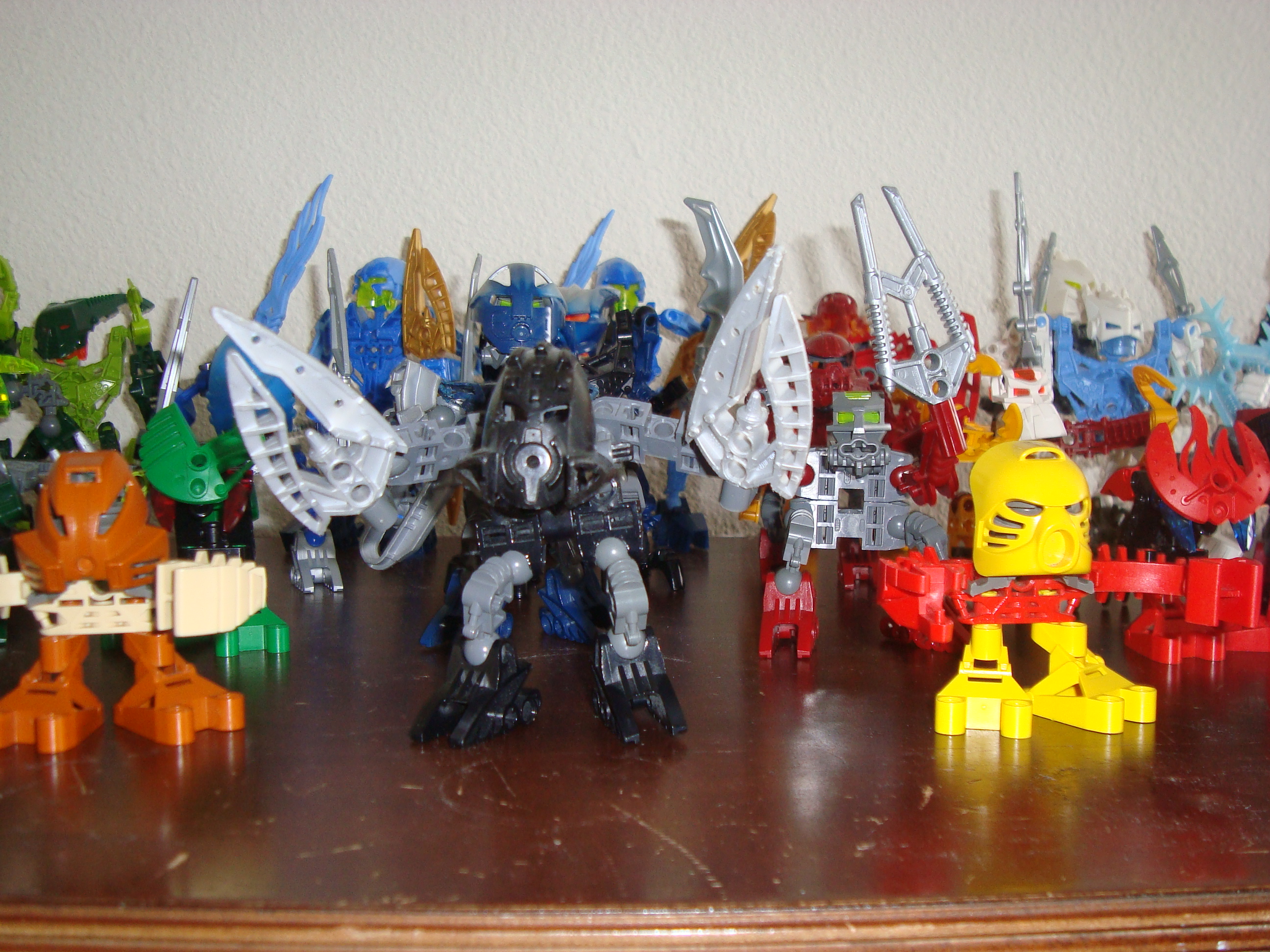 bionicle_collection_002.jpg