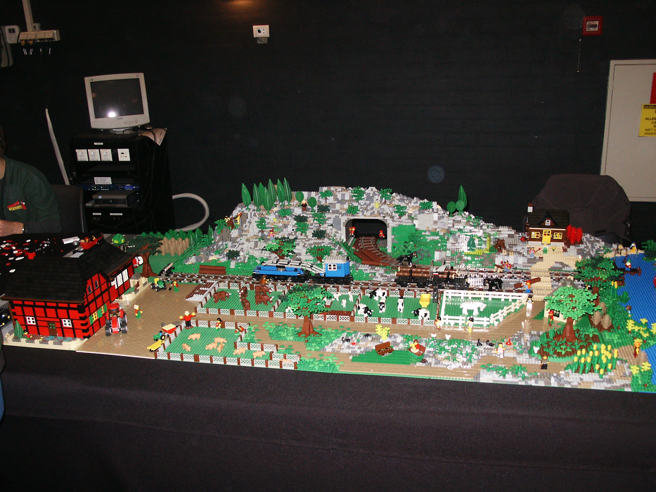 pict0429.jpg