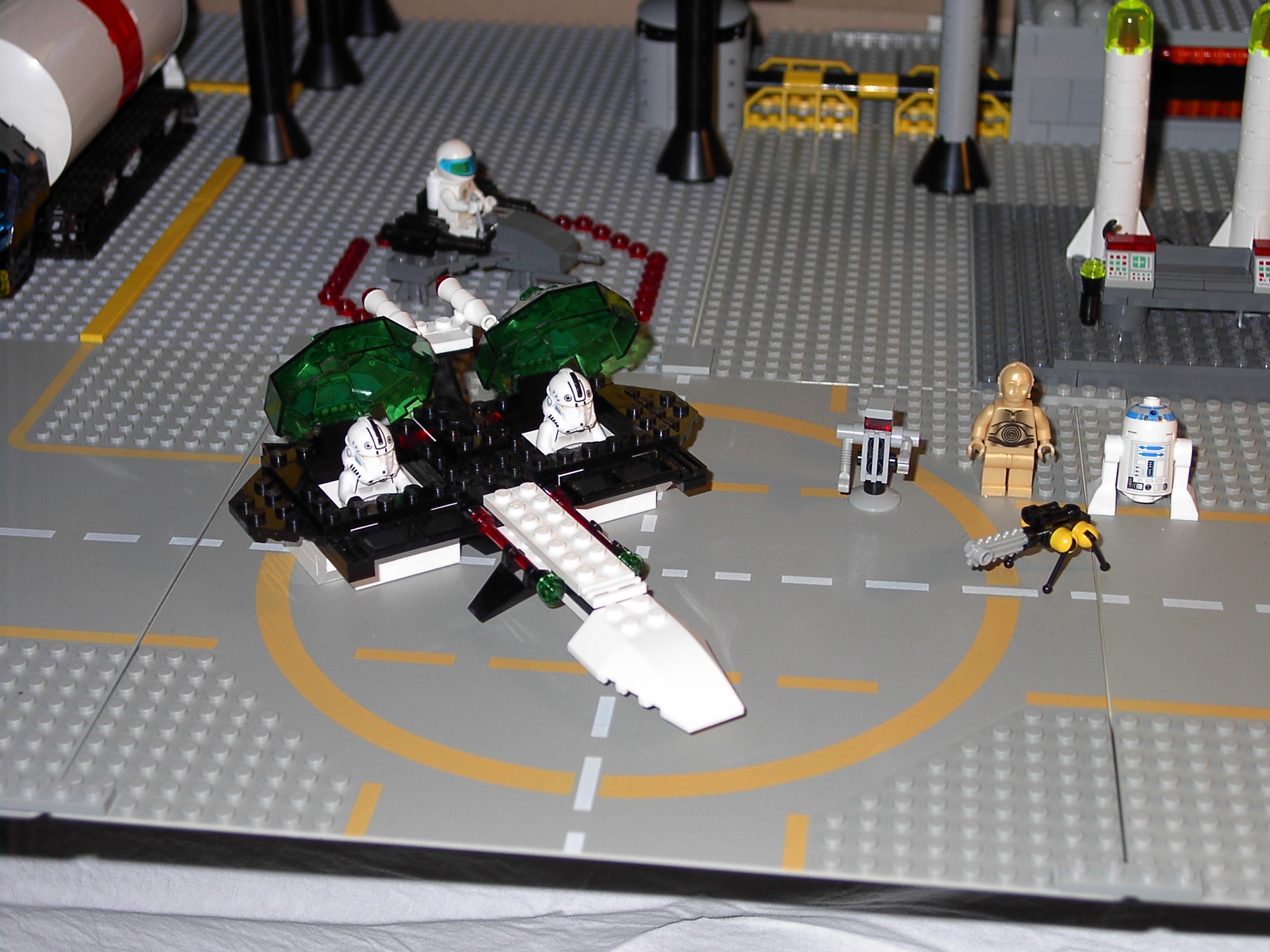 moonbase_44.jpg
