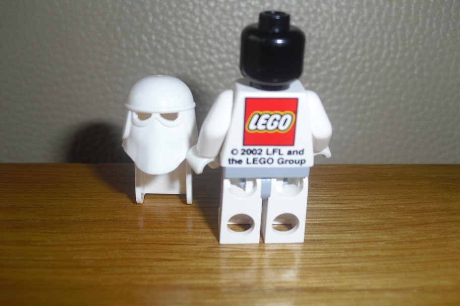 legoman2.jpg