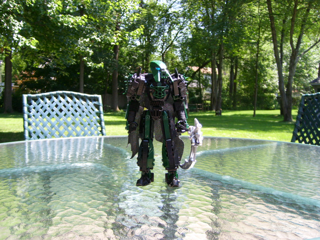 v2_001.jpg