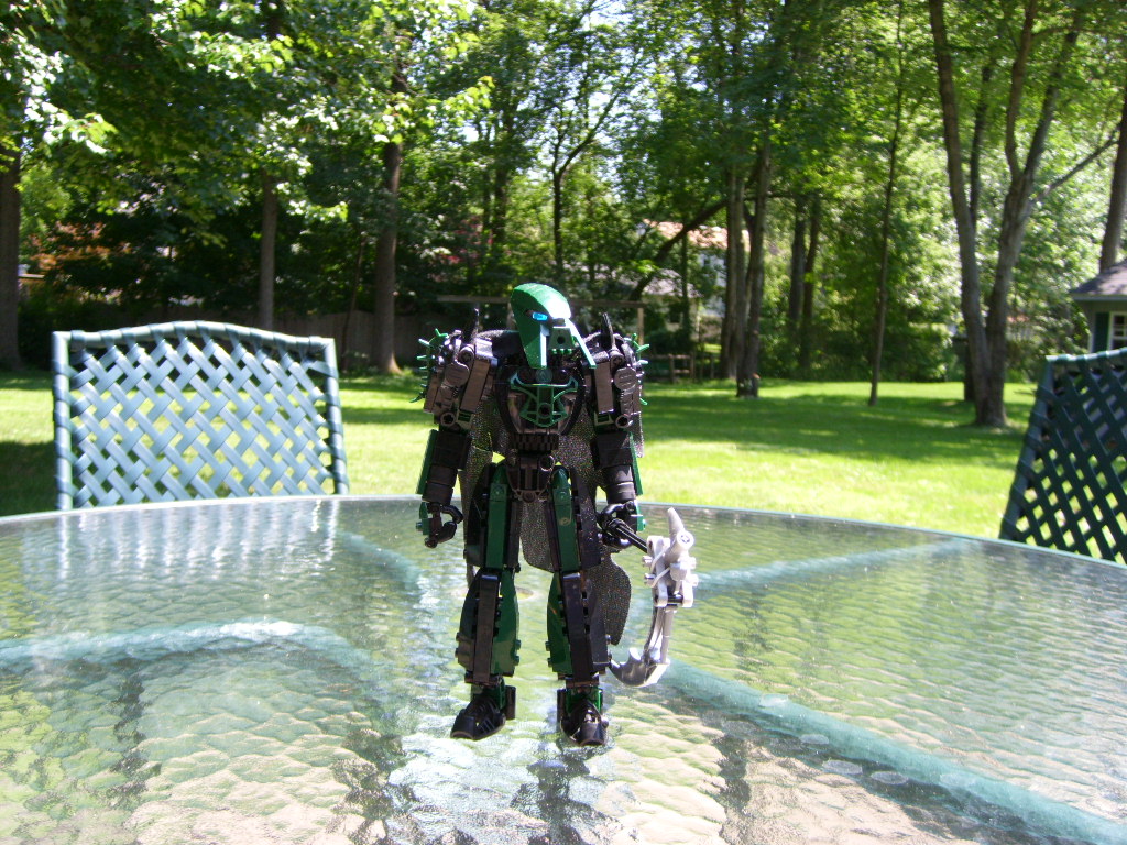v2_002.jpg
