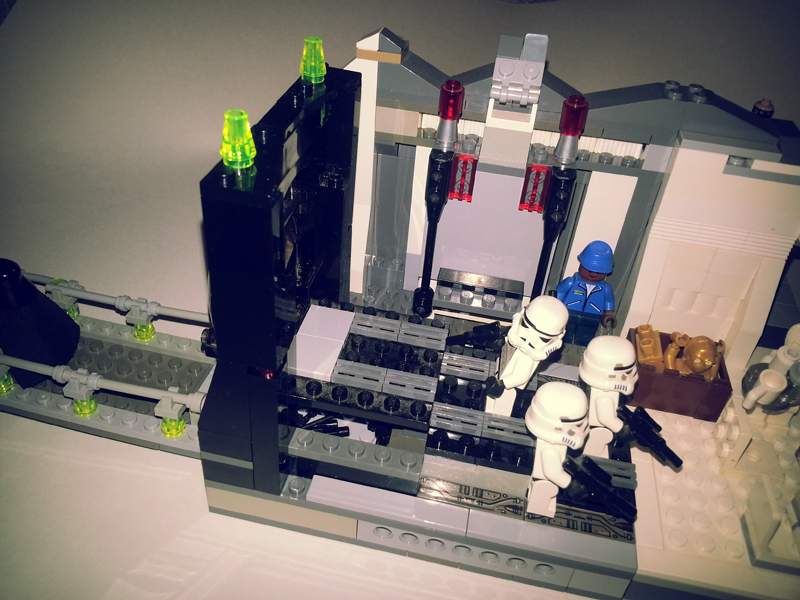 10123-cloudcity-duelingroom-lit.jpg