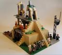 yavin-m-quarter2.jpg