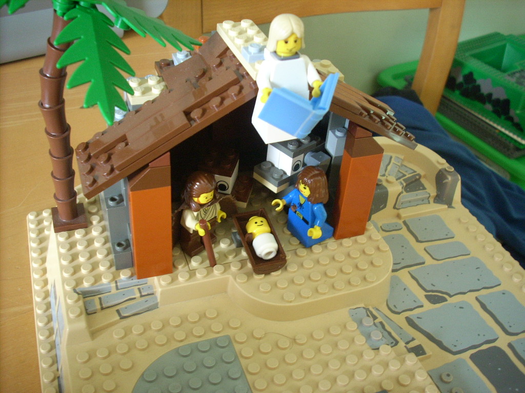 christmazcrib3.jpg